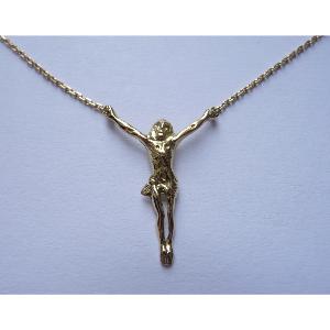 Christ en croix en or sur chaîne en or 