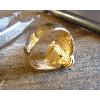 Bague or jaune 9 KT tête de lion Marjan avec émeraudes et diamant