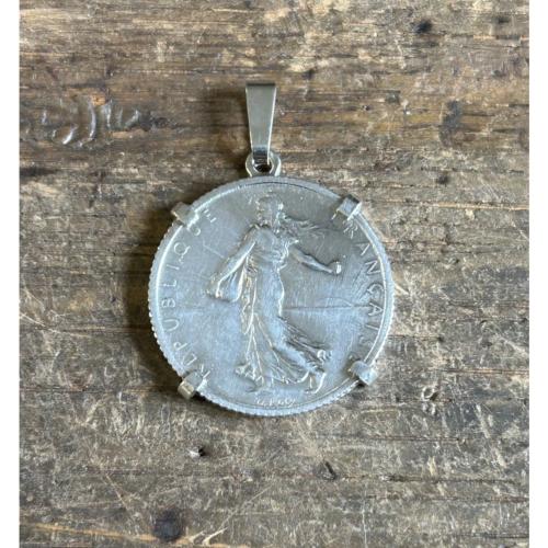 Pendentif argent 1 Franc griffes