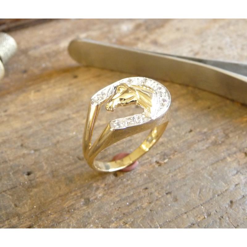 Bague en or 18 carats fer à cheval enfant - Bijouterie Salam